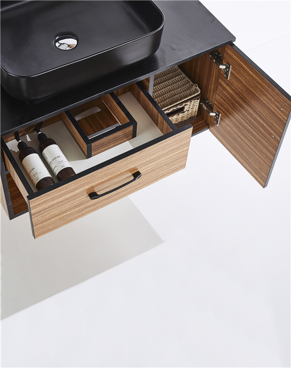 常備薬キャビネットの虚栄心GGM09