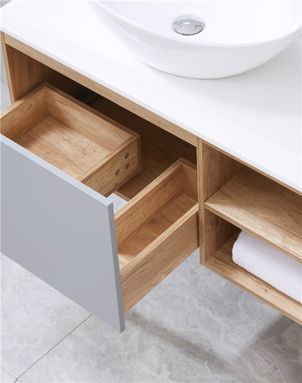 安い化粧品GGM18